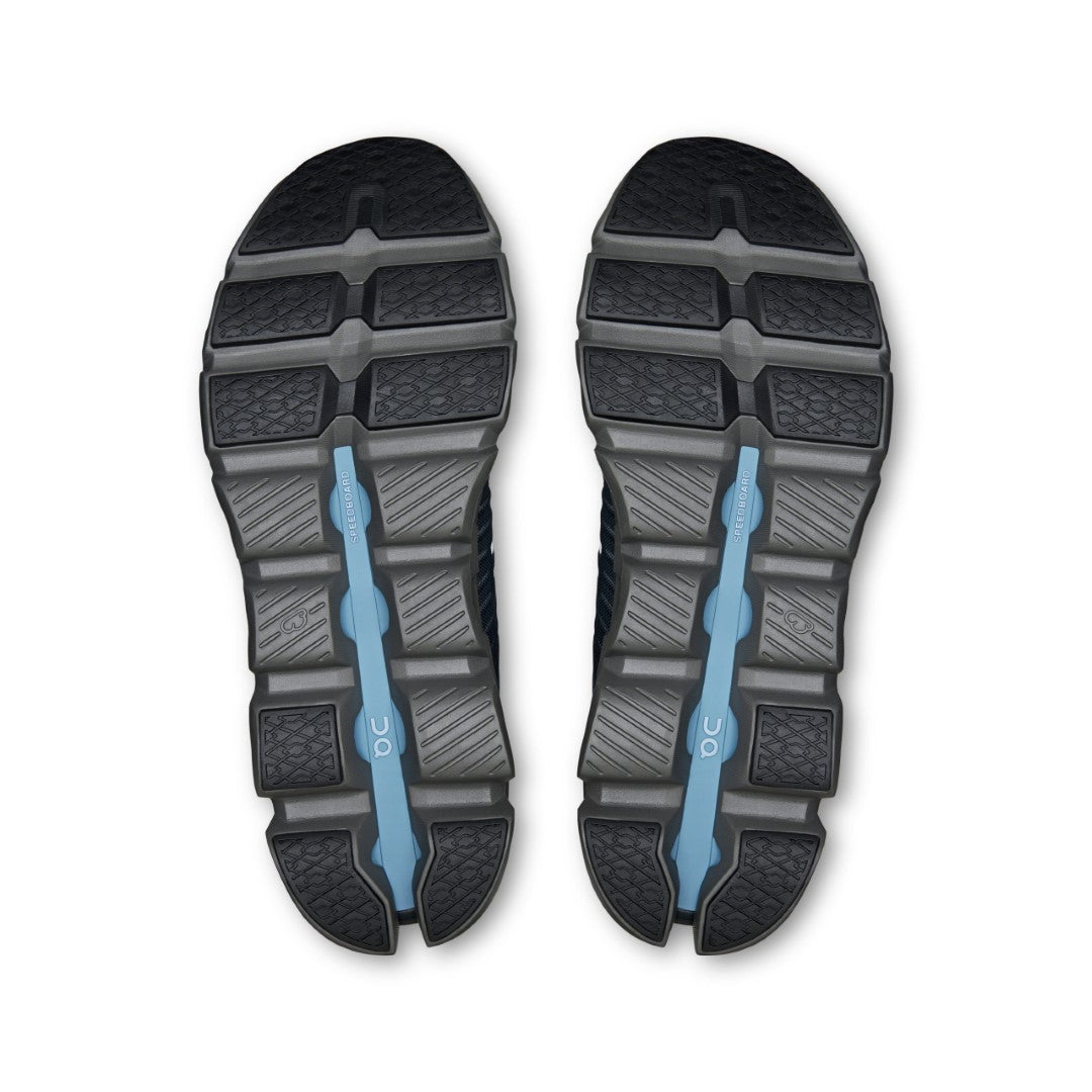 حذاء الجري كلاود سويفت 4