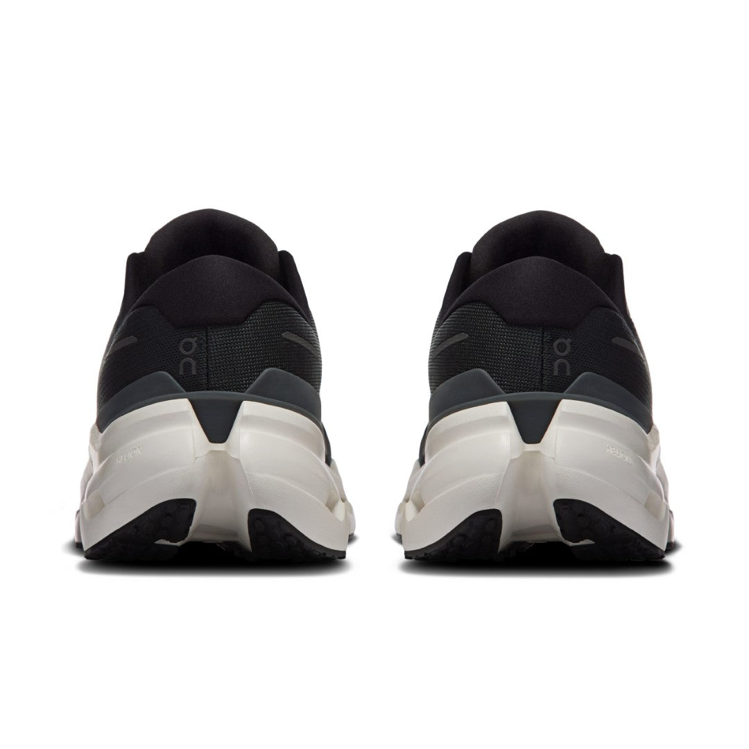 حذاء كلاود رنر 3