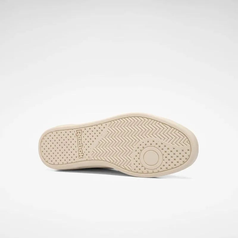 حذاء للاستخدام اليومي كورت كلين