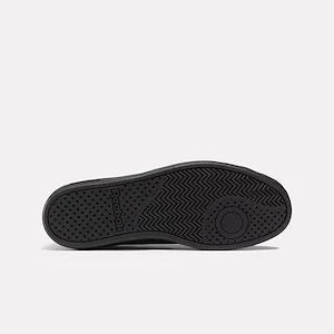 حذاء للاستخدام اليومي كورت كلين