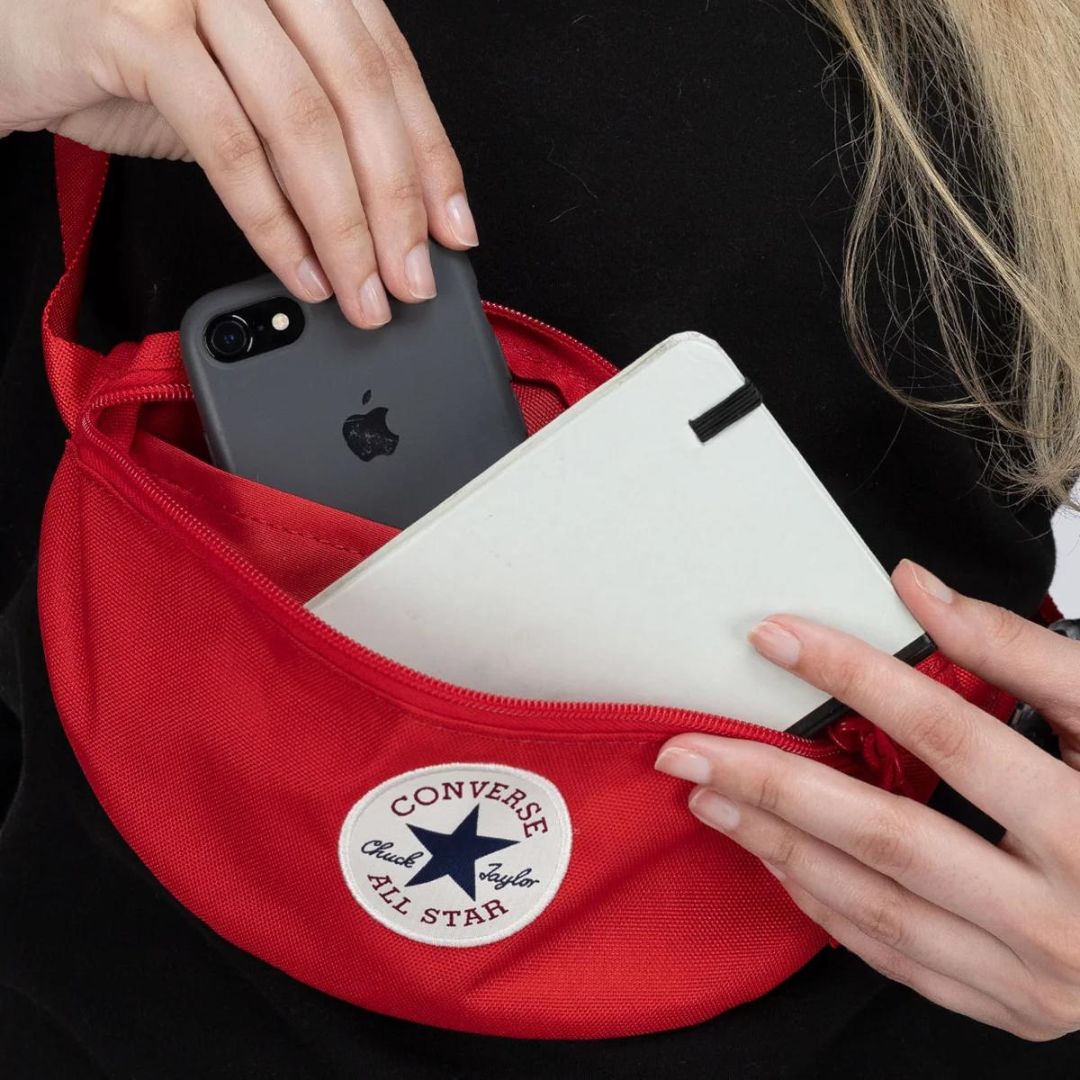 شنطة خصر تشاك تايلور باتش