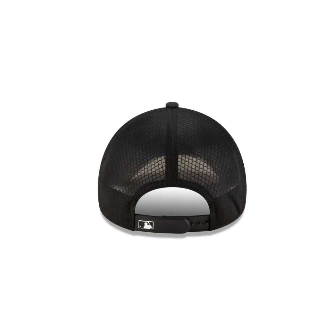 Clean Trucker New York Yankees Cap