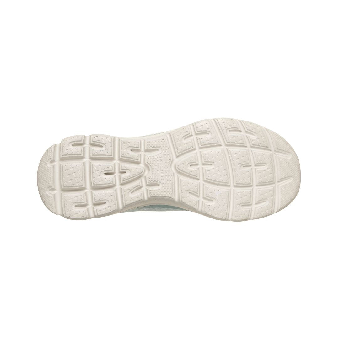 Summits Plus Shoes