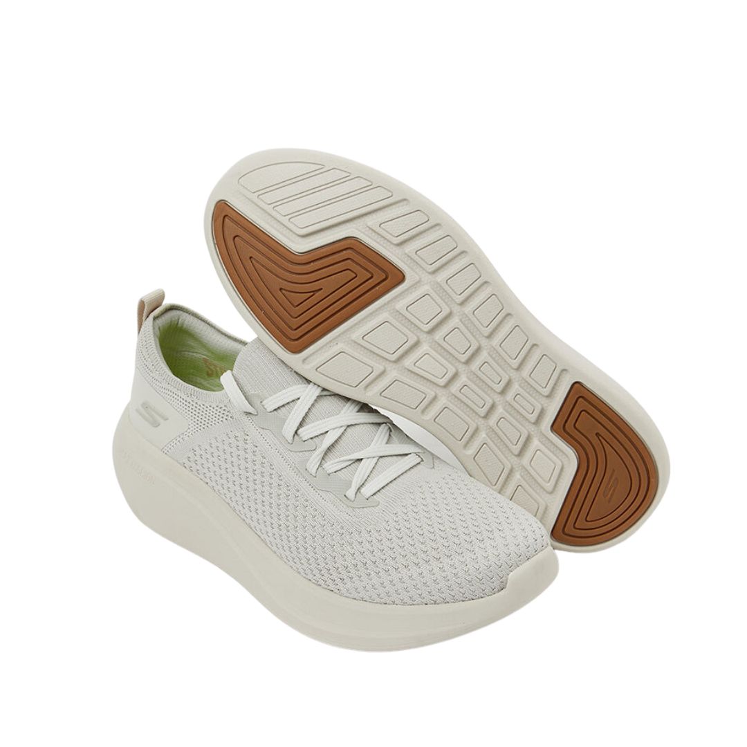 Max Cushioning Essential Lifestyle Shoes
