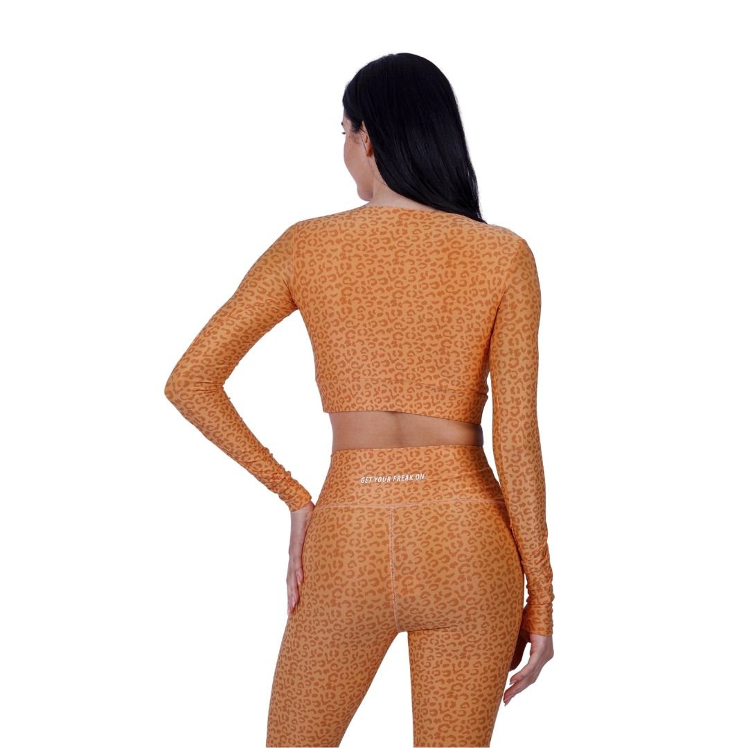 تيشيرت ليوبارد بأكمام طويلة