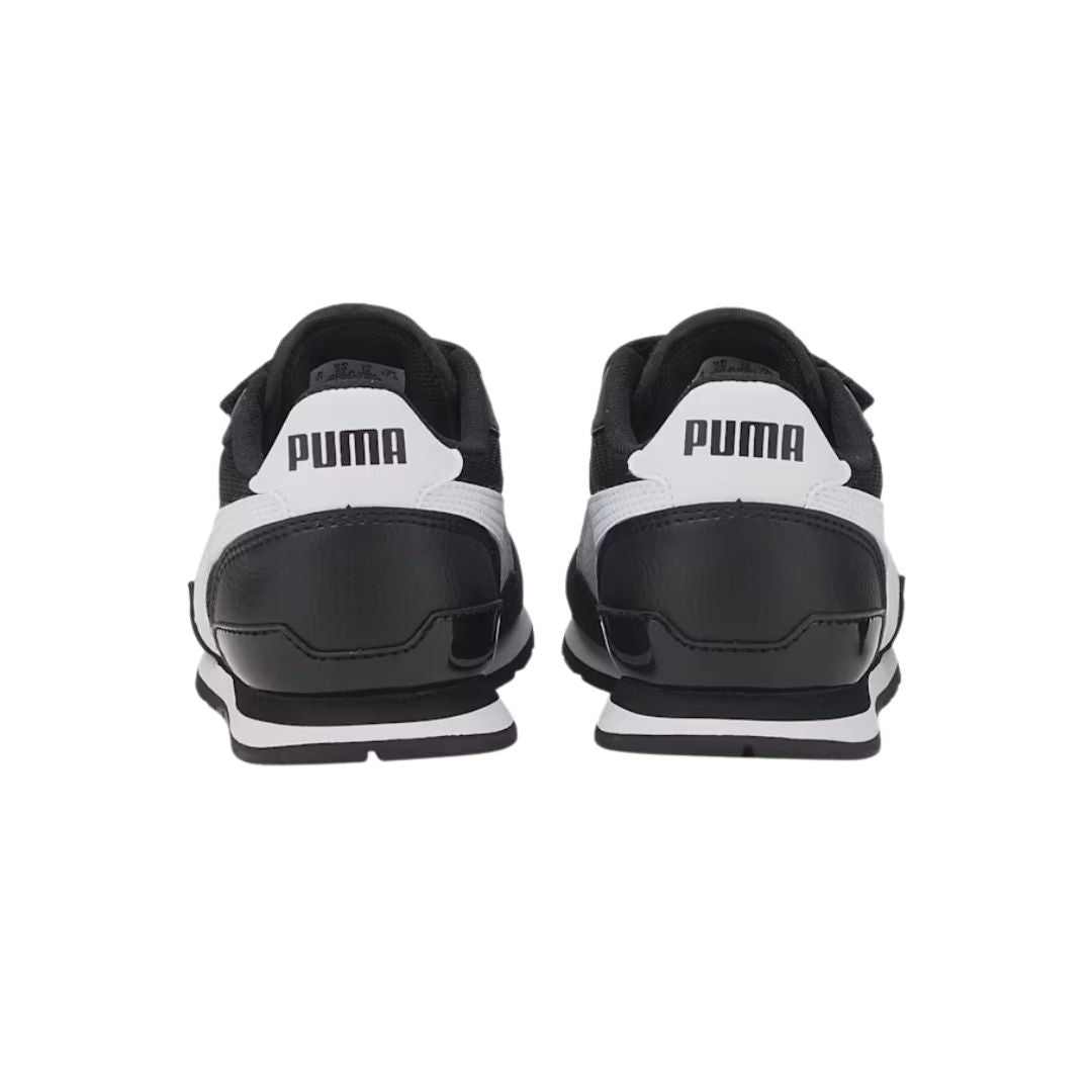 St Runner V4 Mesh Lifestyle Shoes