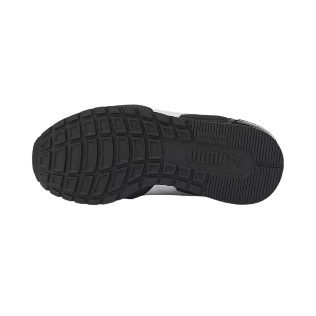 St Runner V4 Mesh Lifestyle Shoes