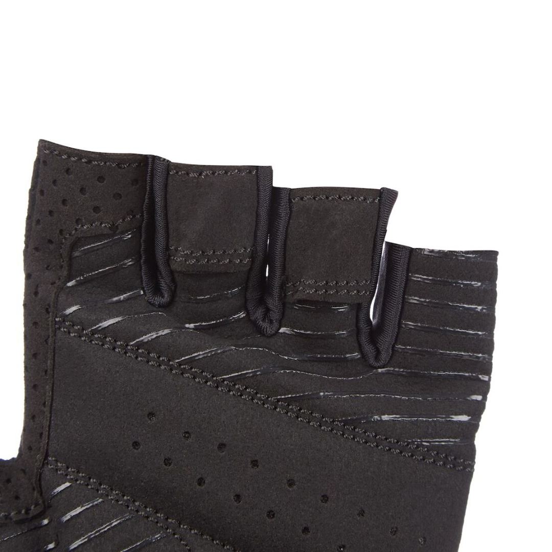 قفازات اللياقة البدنية