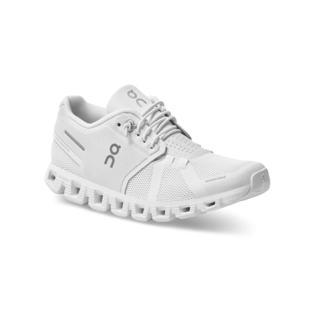 حذاء كلاود 5 بيرفورمانس اول داي