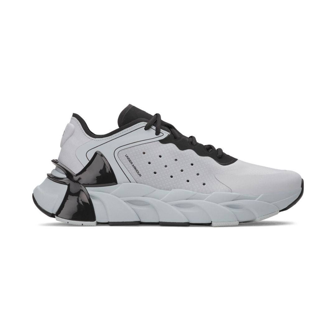 حذاء تدريب هالو