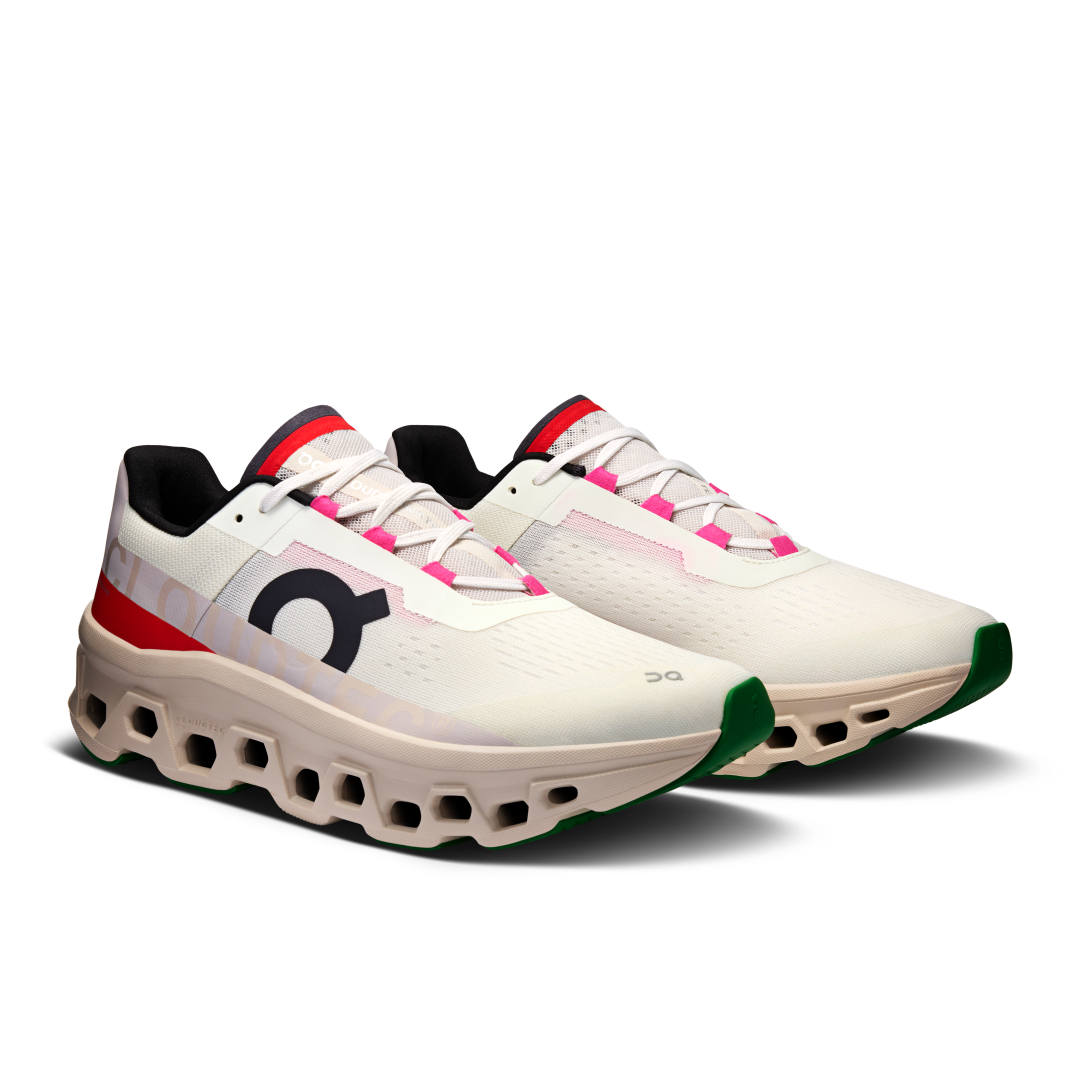 حذاء جري كلاودمونستر