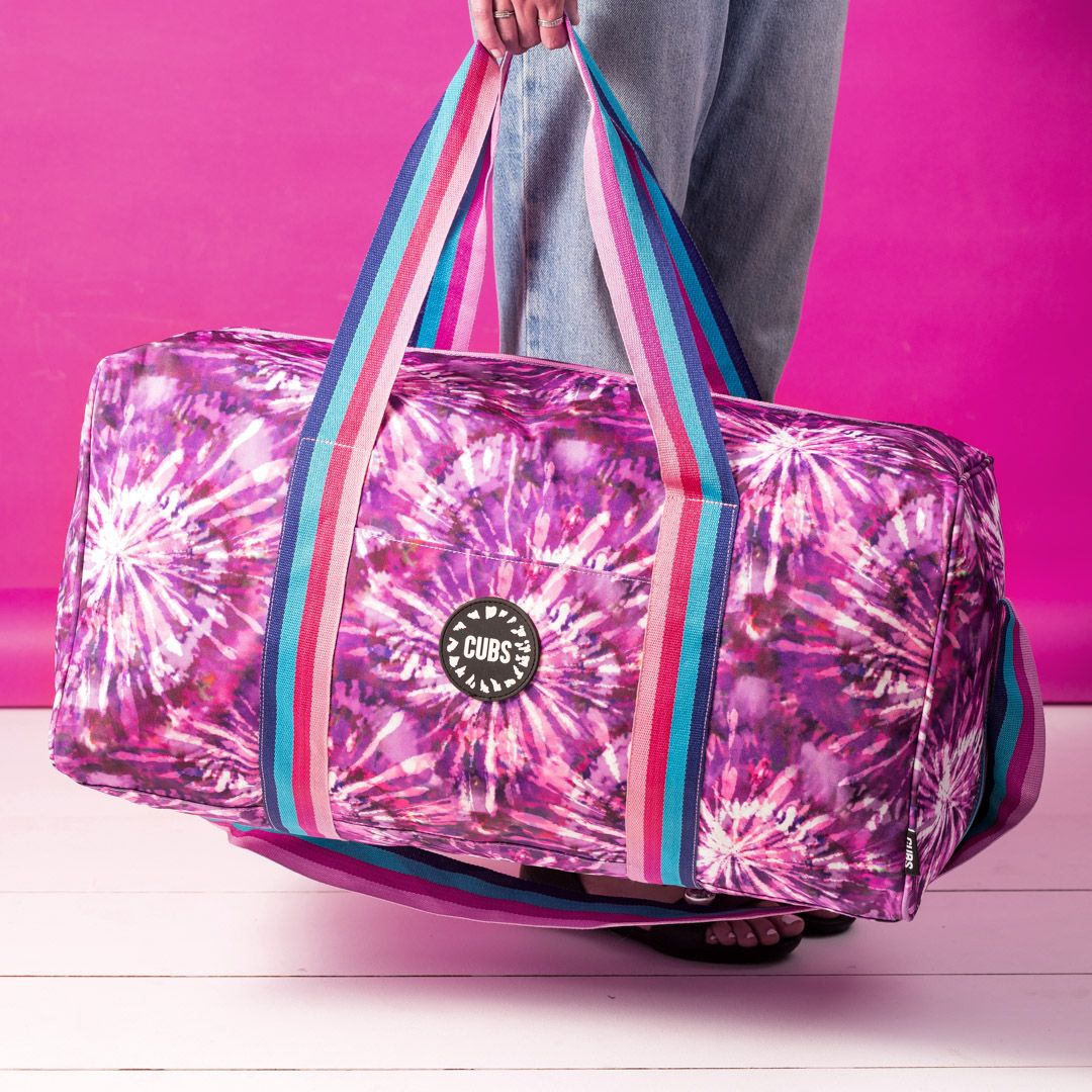 شنطة دفل للنهاية اسبوع متوسطة حجم بتصميم تاي داي ارجواني كله