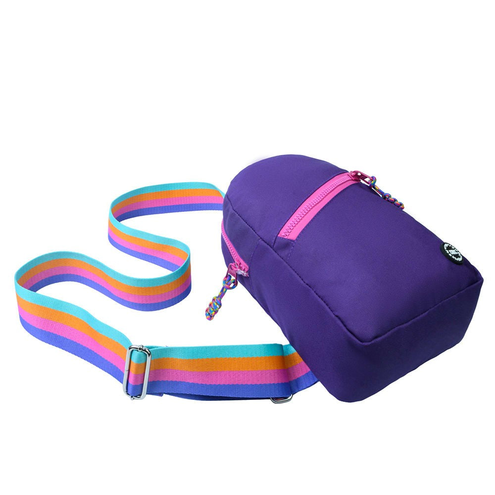 Sling Front Zipper