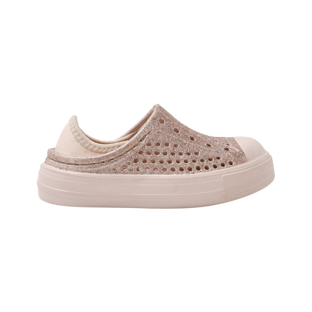 Elastic YOYO Slip-on Sneaker