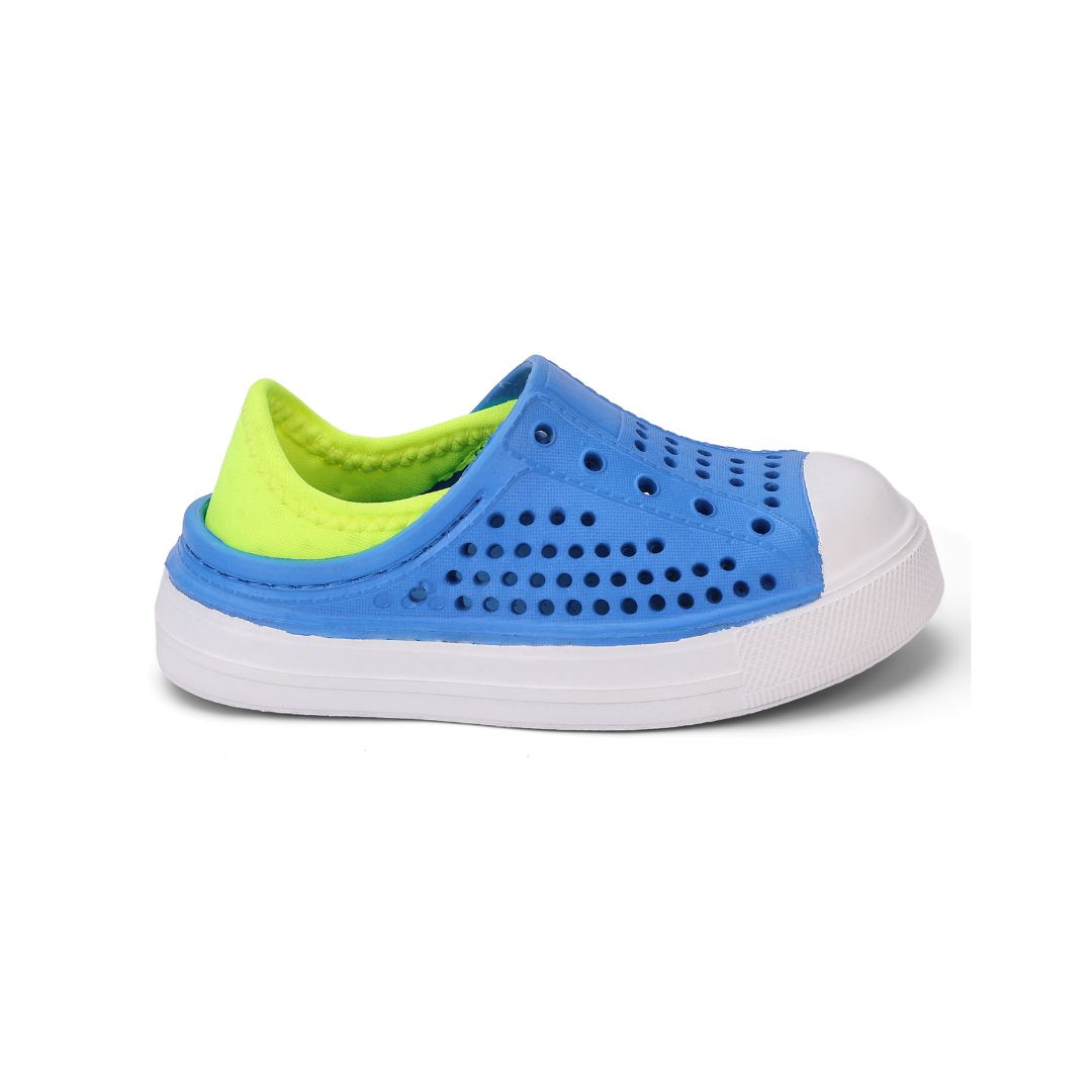 Elastic YOYO Slip-on Sneaker