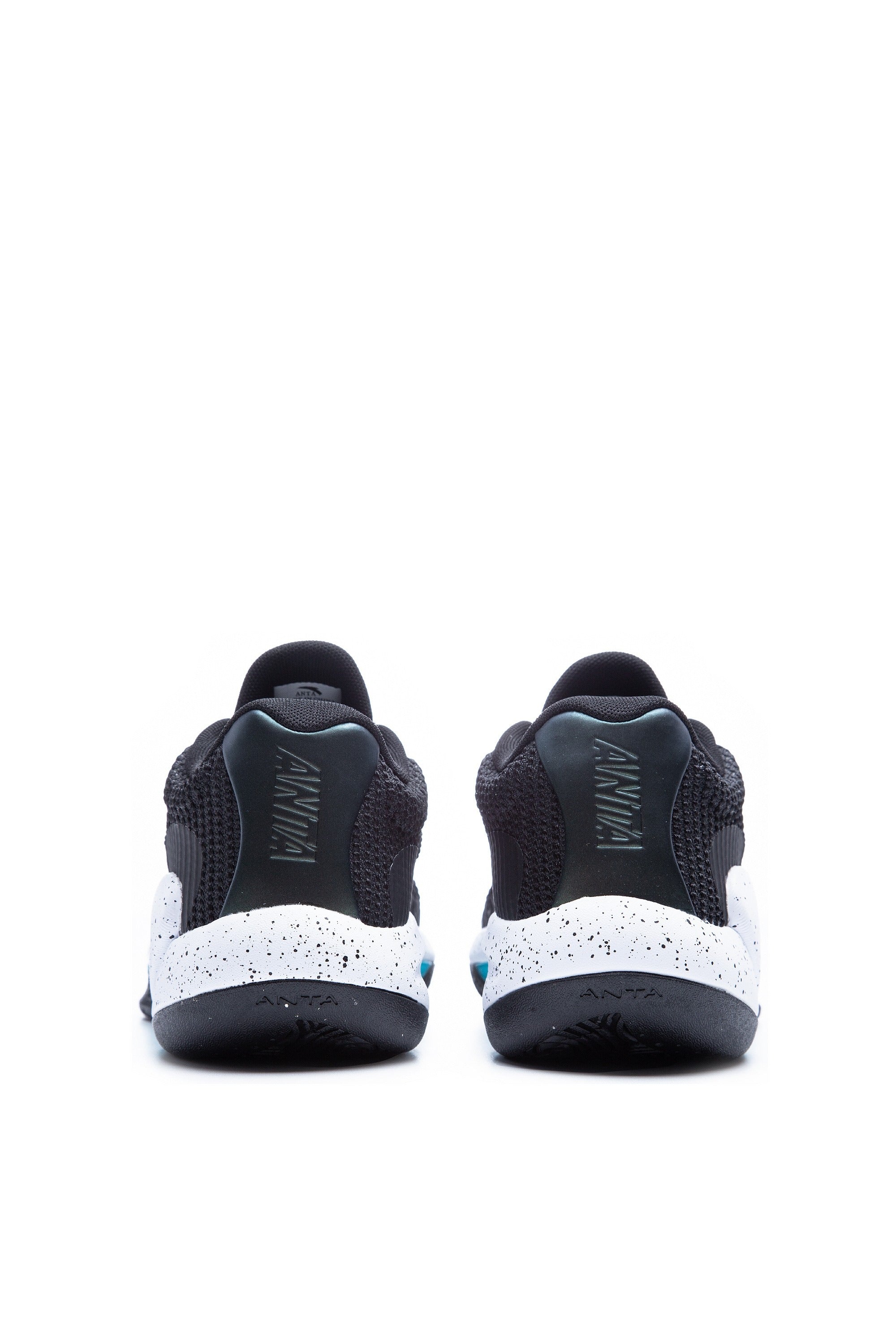 حذاء كرة سلة