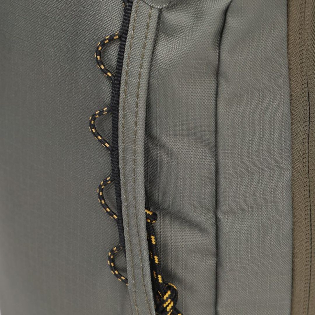 Explorer Sling Bag