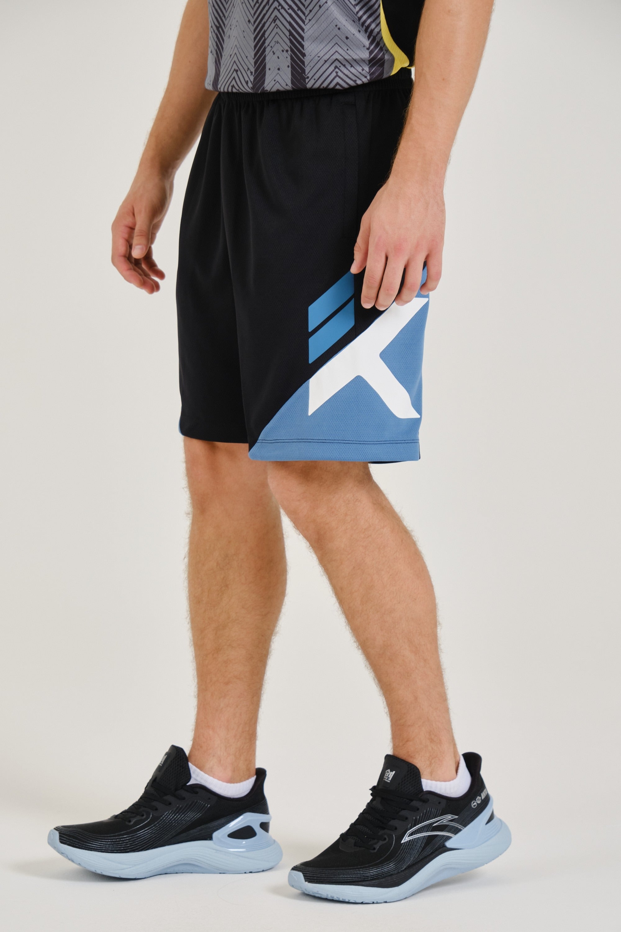 Breaking The Waves Game Shorts