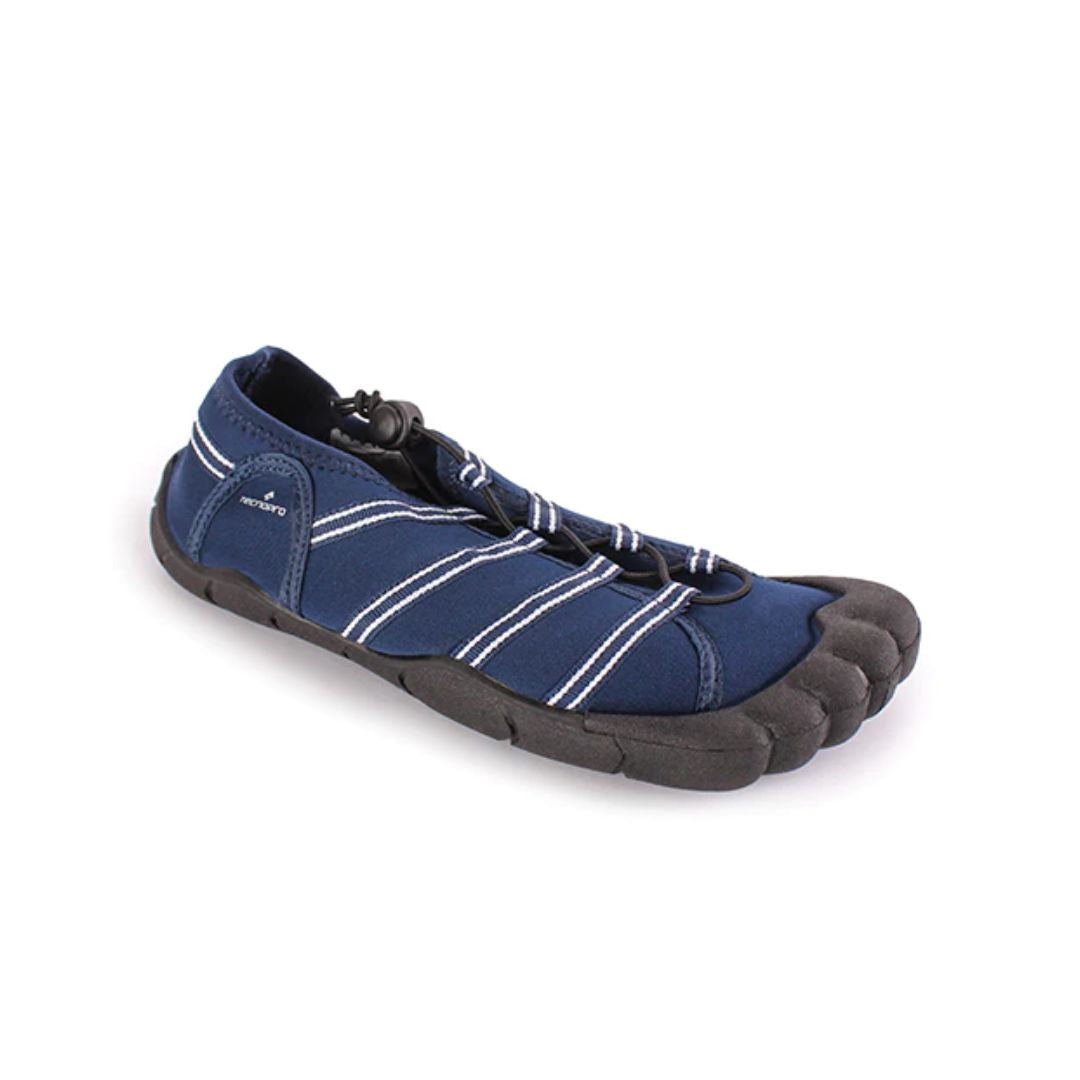 حذاء سباحه أكوا