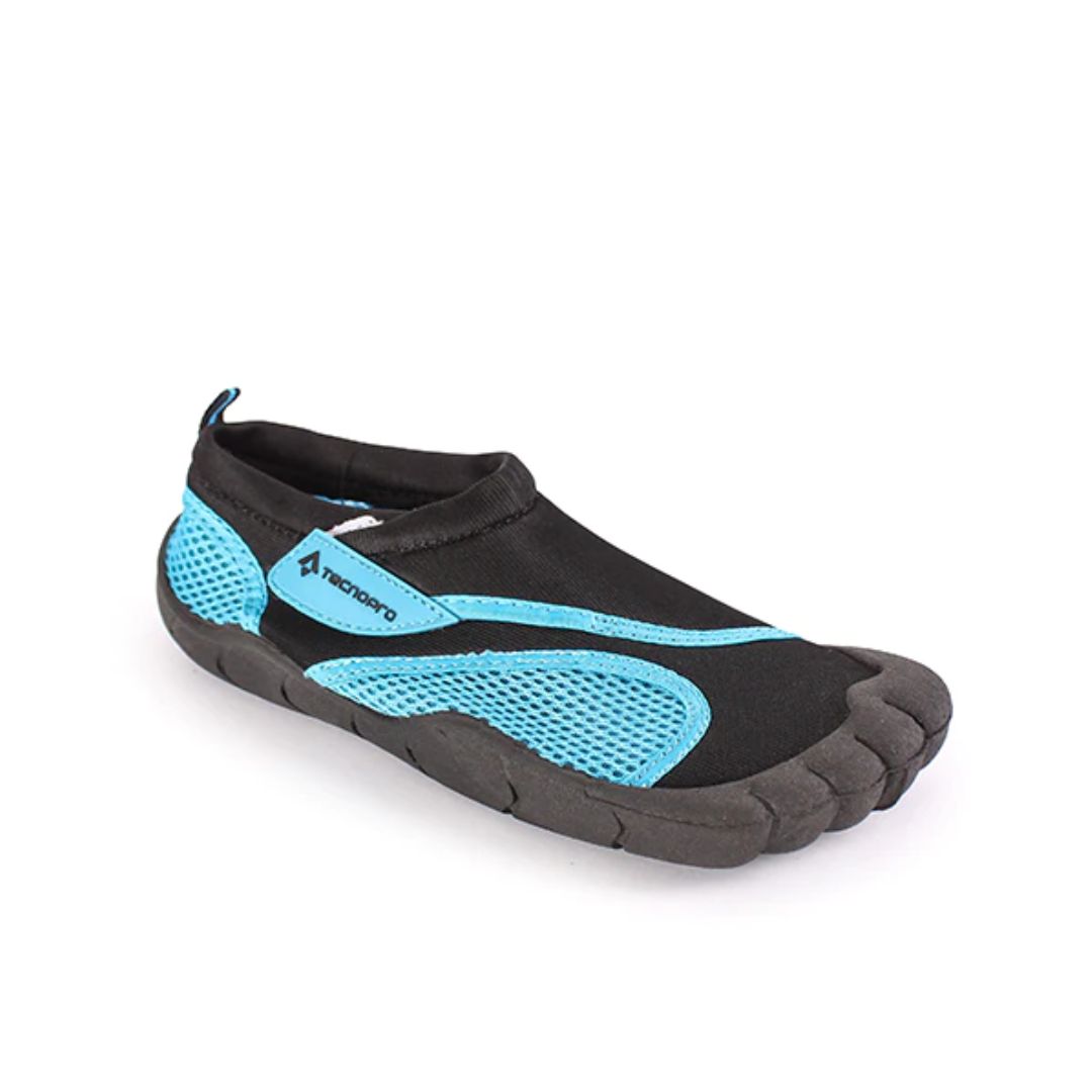 حذاء سباحه أكوا