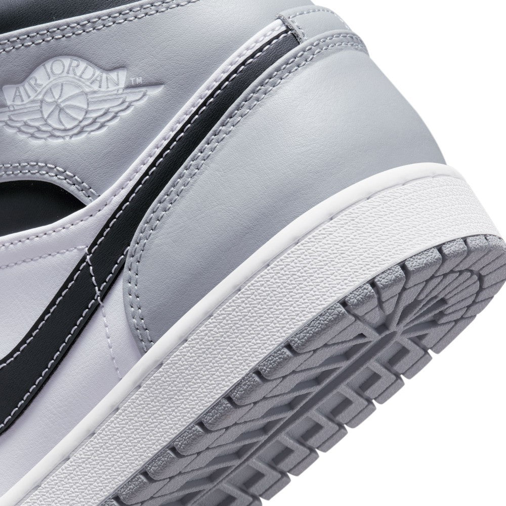 حذاء للاستخدام اليومي اير جوردان 1