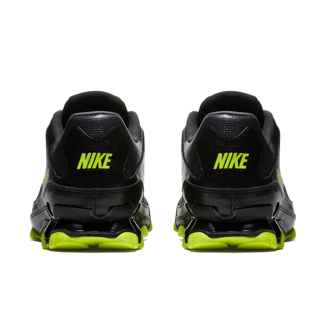 Reax 8 TR Shoes