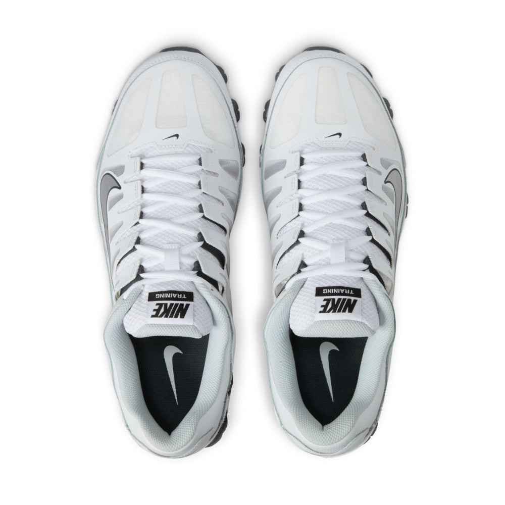 حذاء تدريب ريـاكس 8 TR