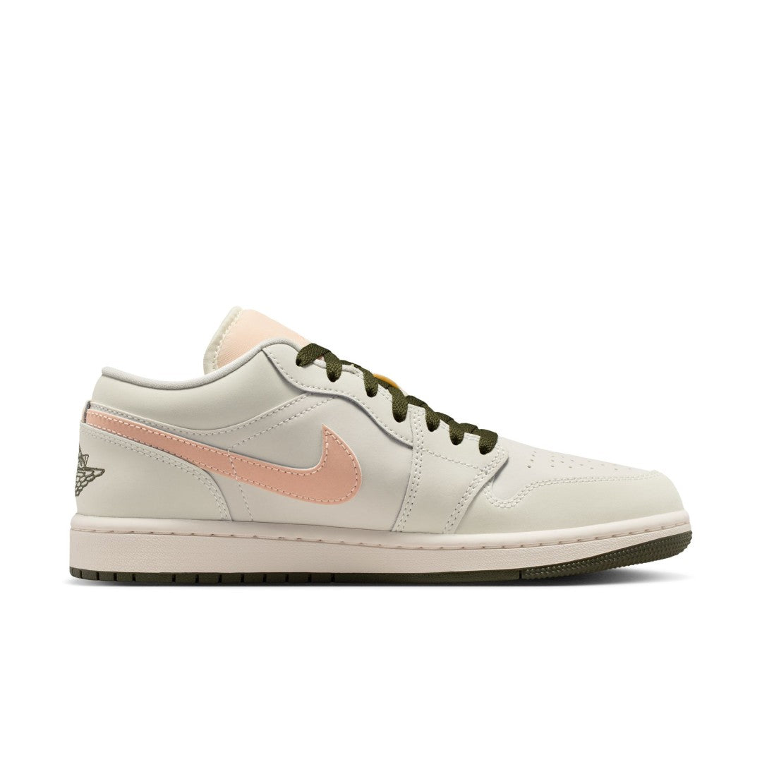 Air Jordan 1 Low Shoes