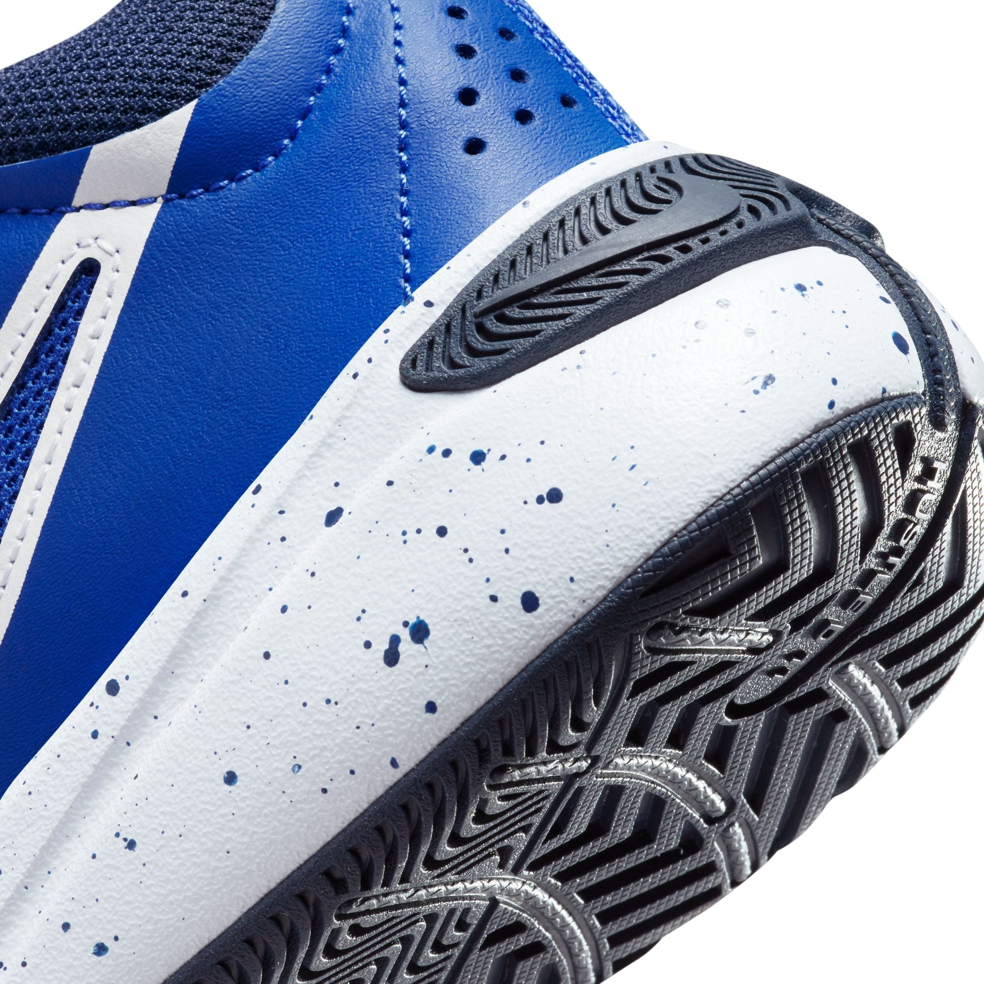 Team Hustle D 11 Basketball Shoes