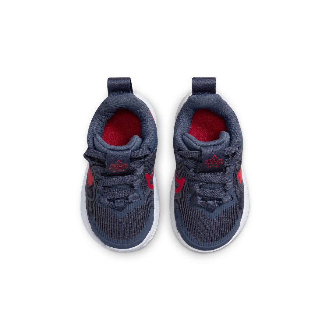 Star Runner 4 Running Shoes