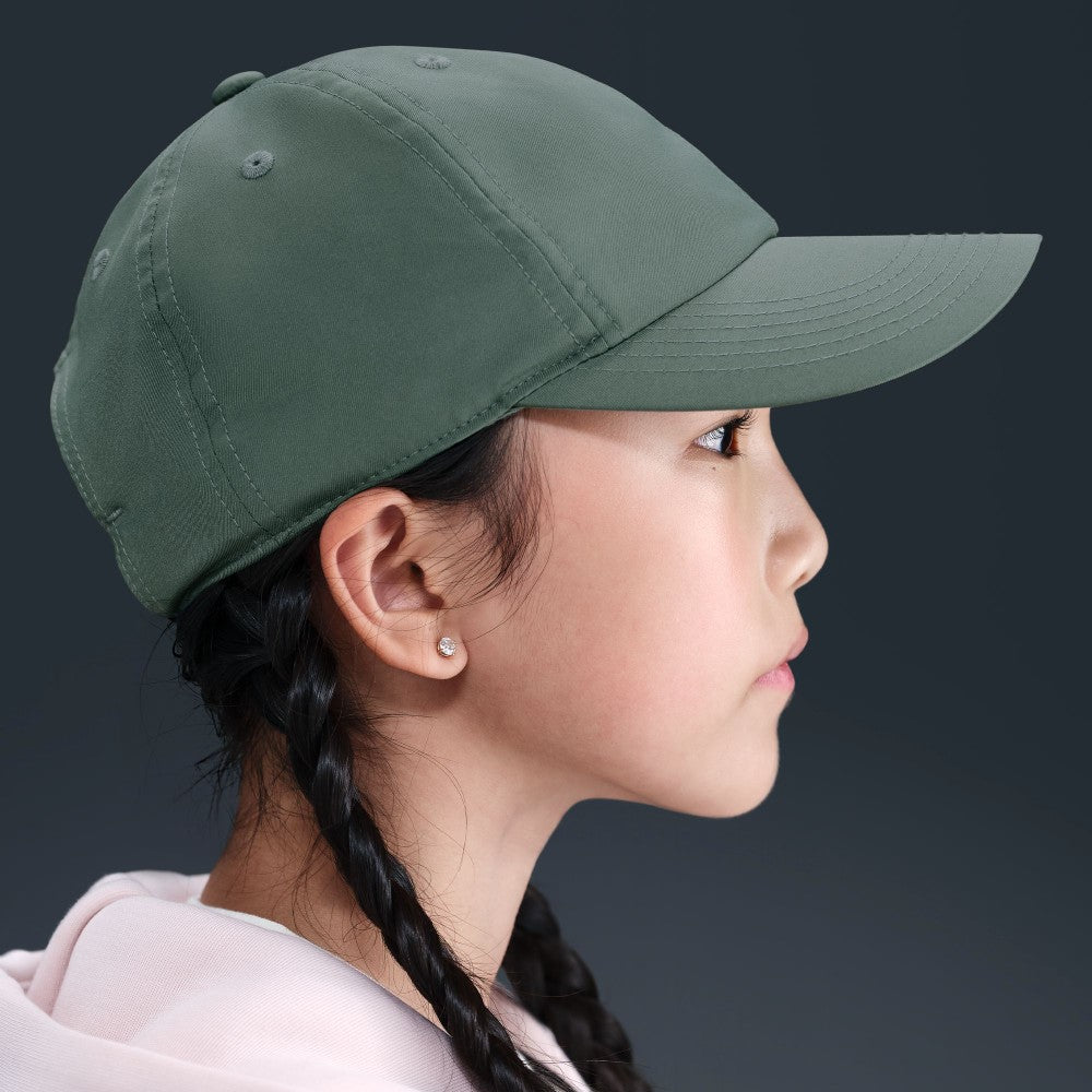 Dri-FIT Club Unstructured Metal Swoosh Cap