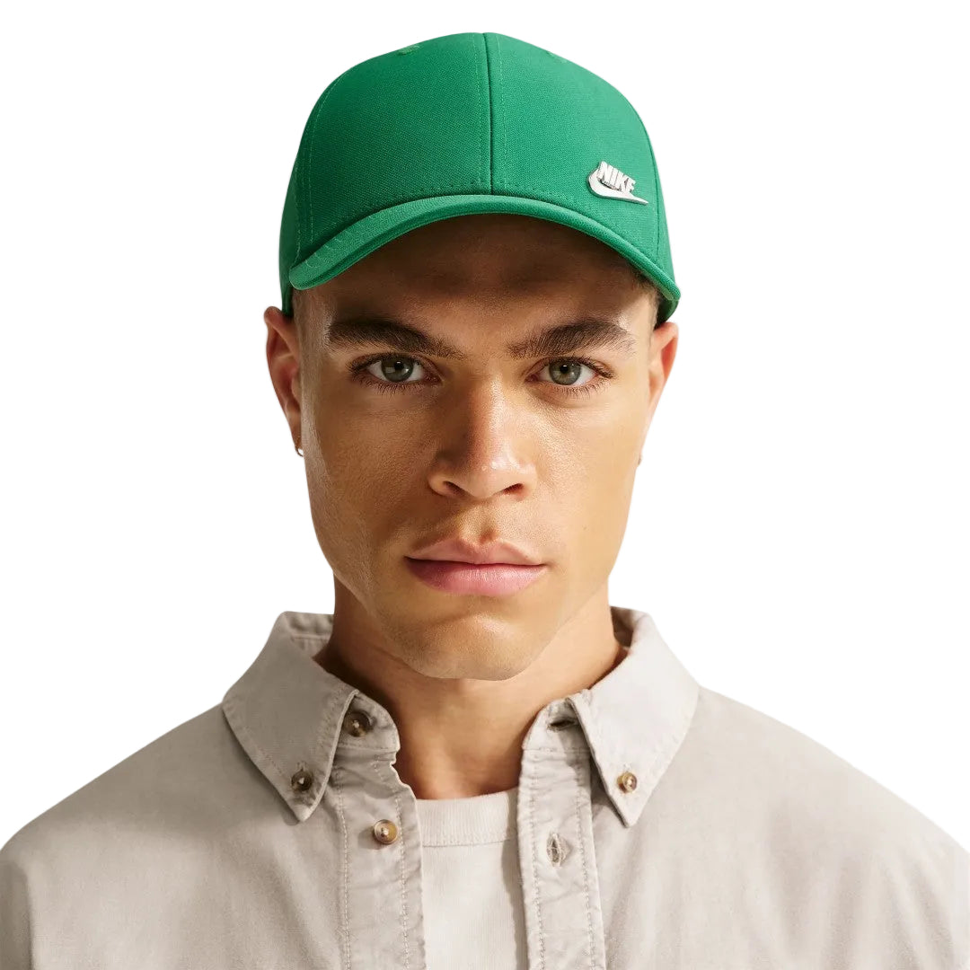 Dri-FIT Club Structured Metal Logo Cap