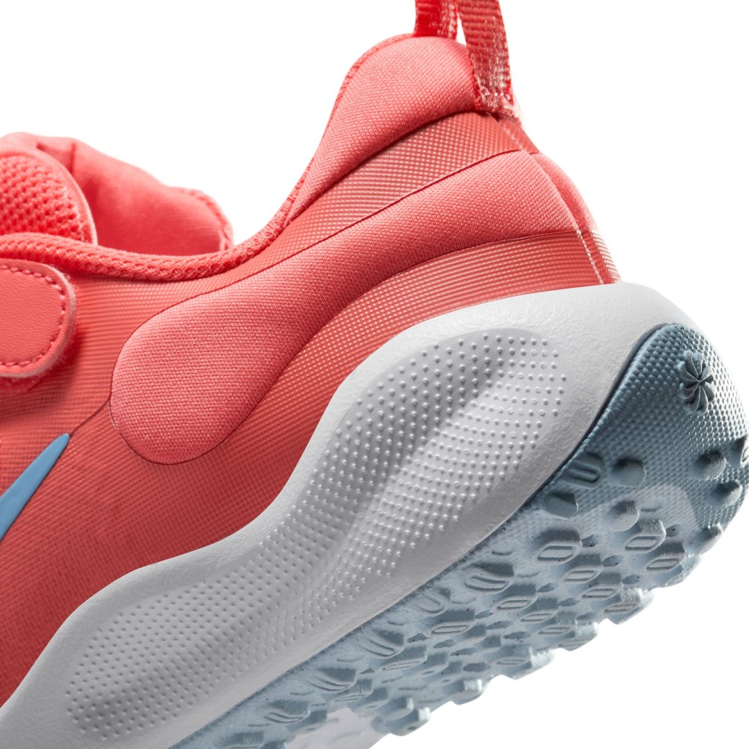 حذاء جري ريفوليوشن 7