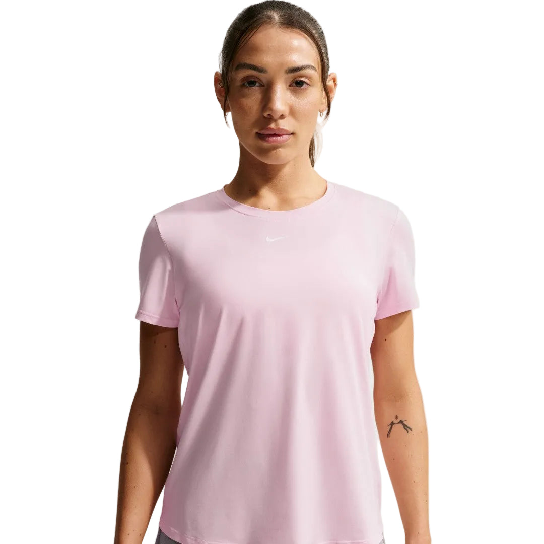تيشيرت Dri-FIT كم قصير