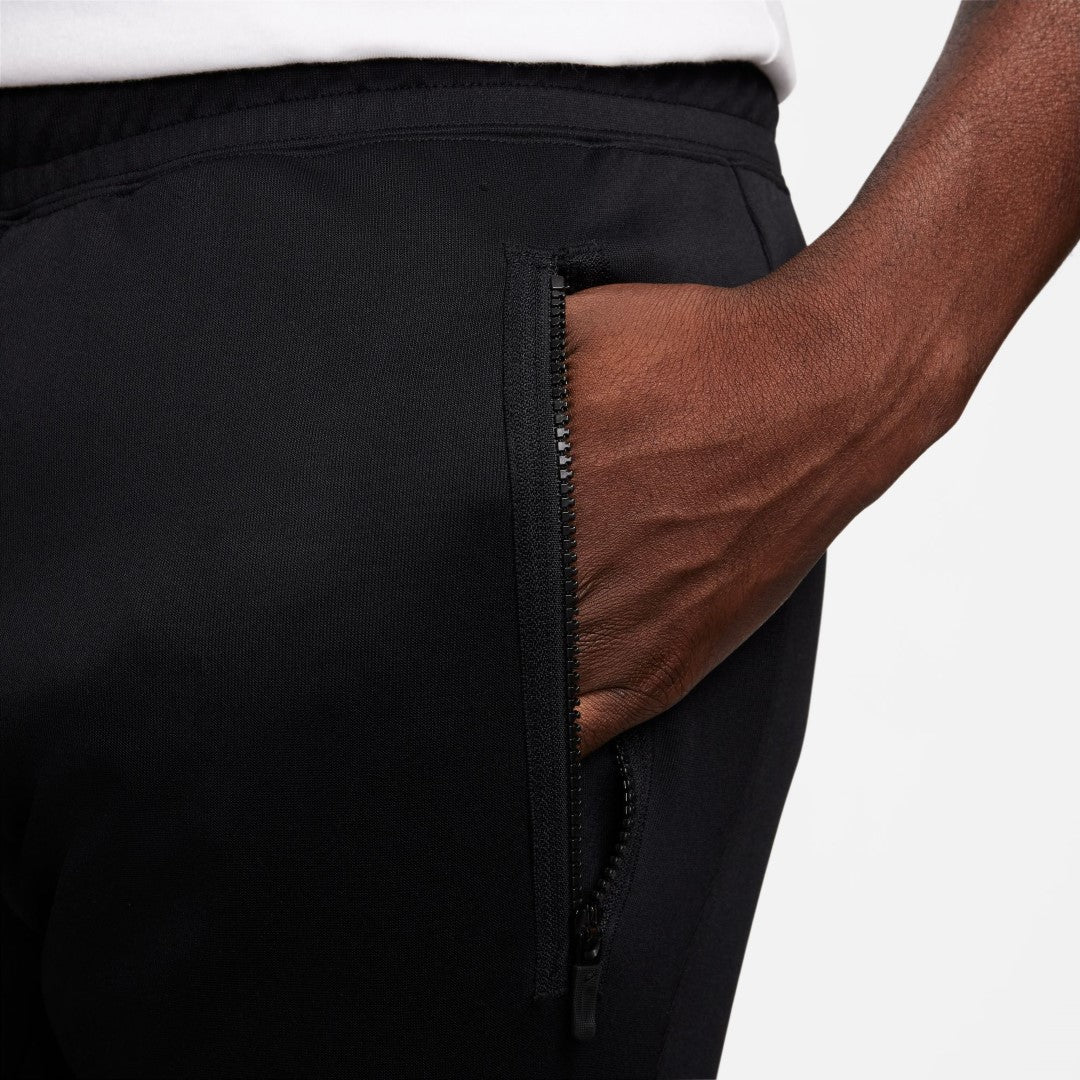 شورت اير ماكس