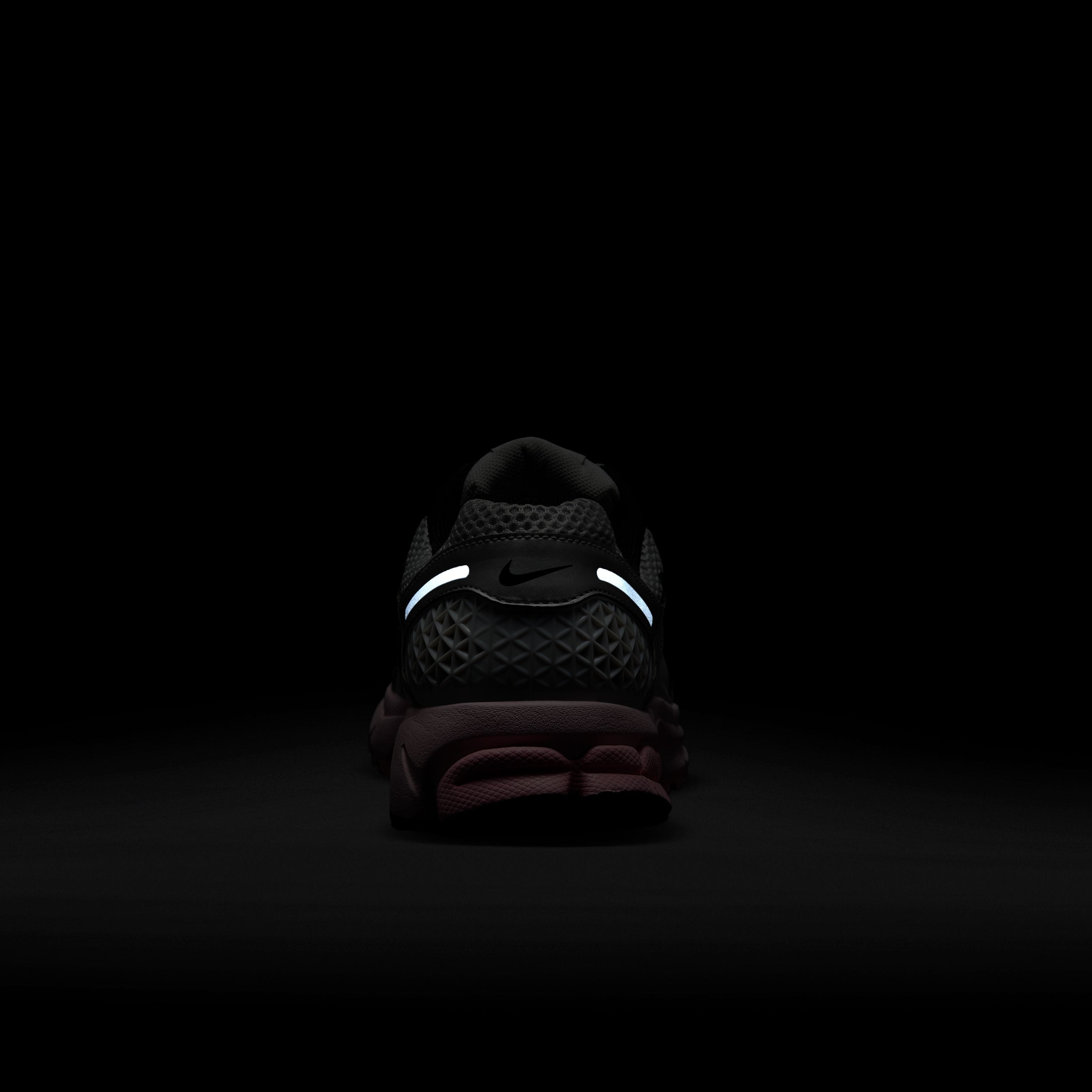 Zoom Vomero 5 Shoes