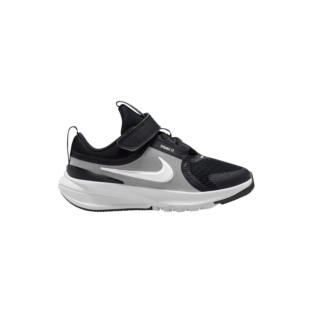 youth nike running shoes