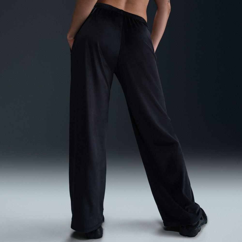 Sportswear Chill Knit Mid-Rise Velour Pants