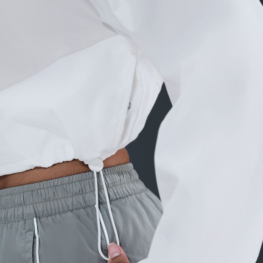 جاكيت خفيف بغطاء