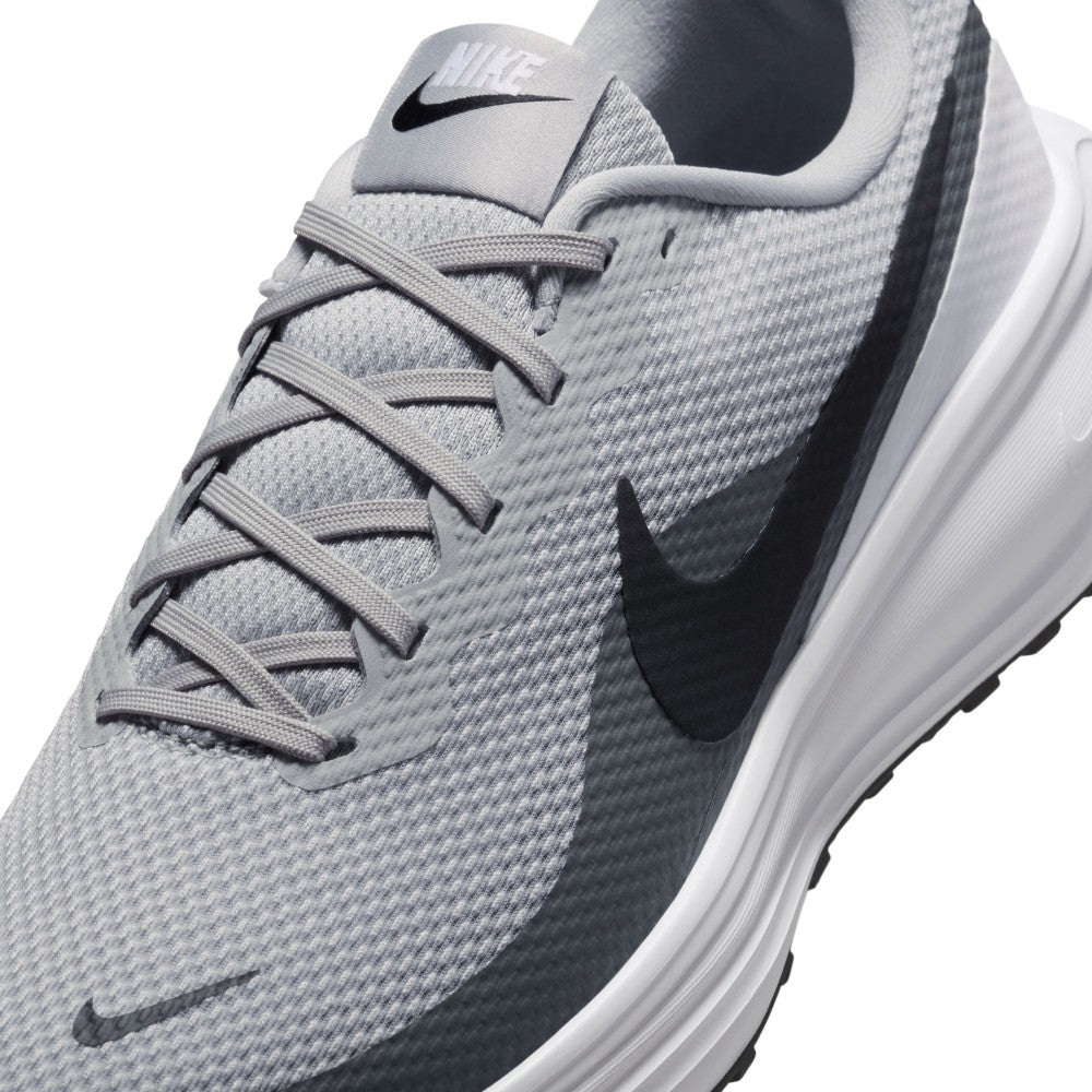 Revolution 8 Road Running Shoes