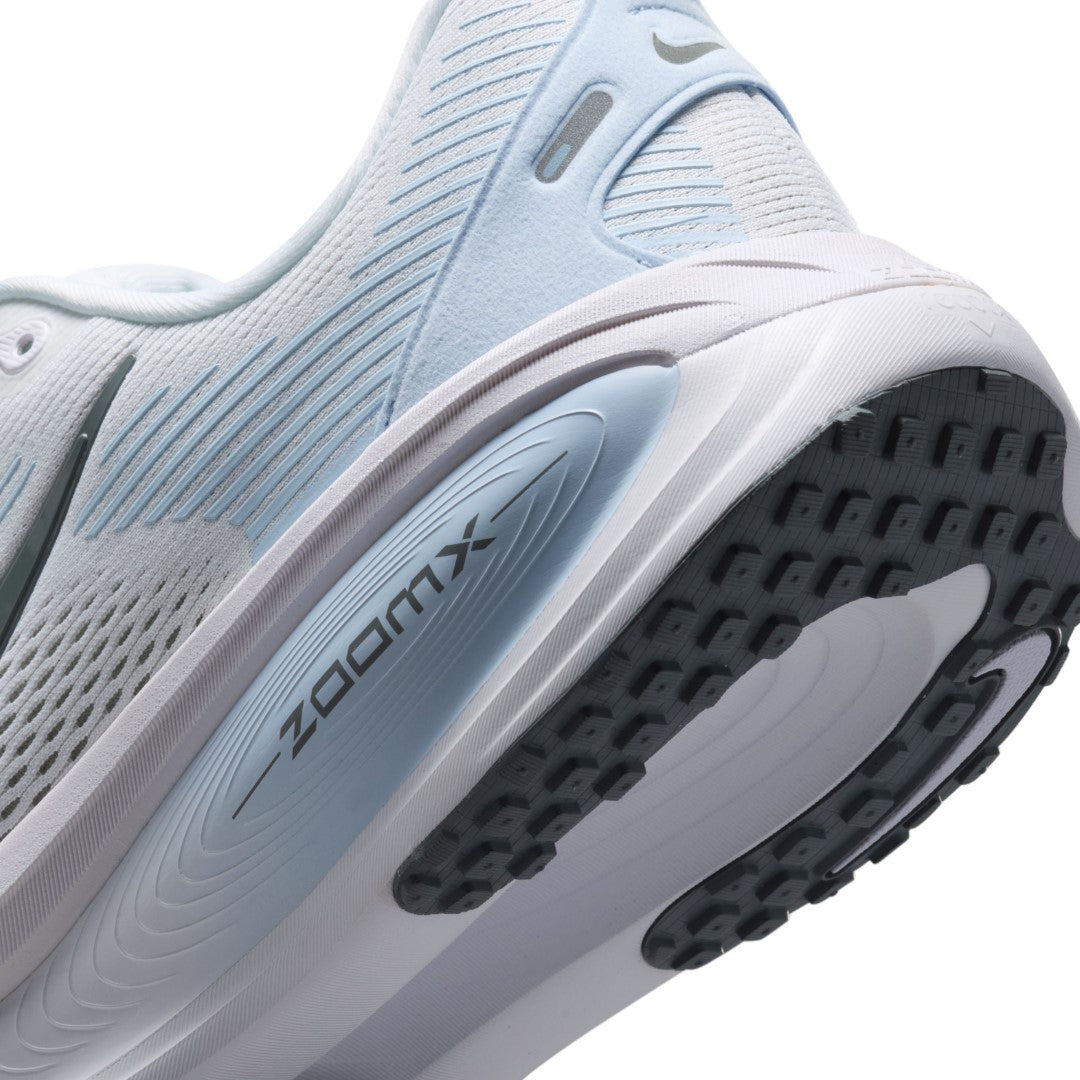 Vomero 18 Road Running Shoes