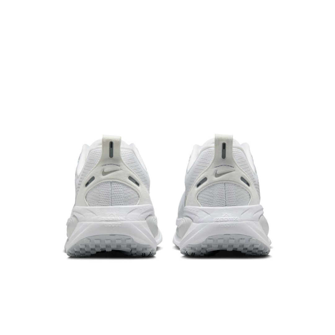 Vomero 18 Road Running Shoes