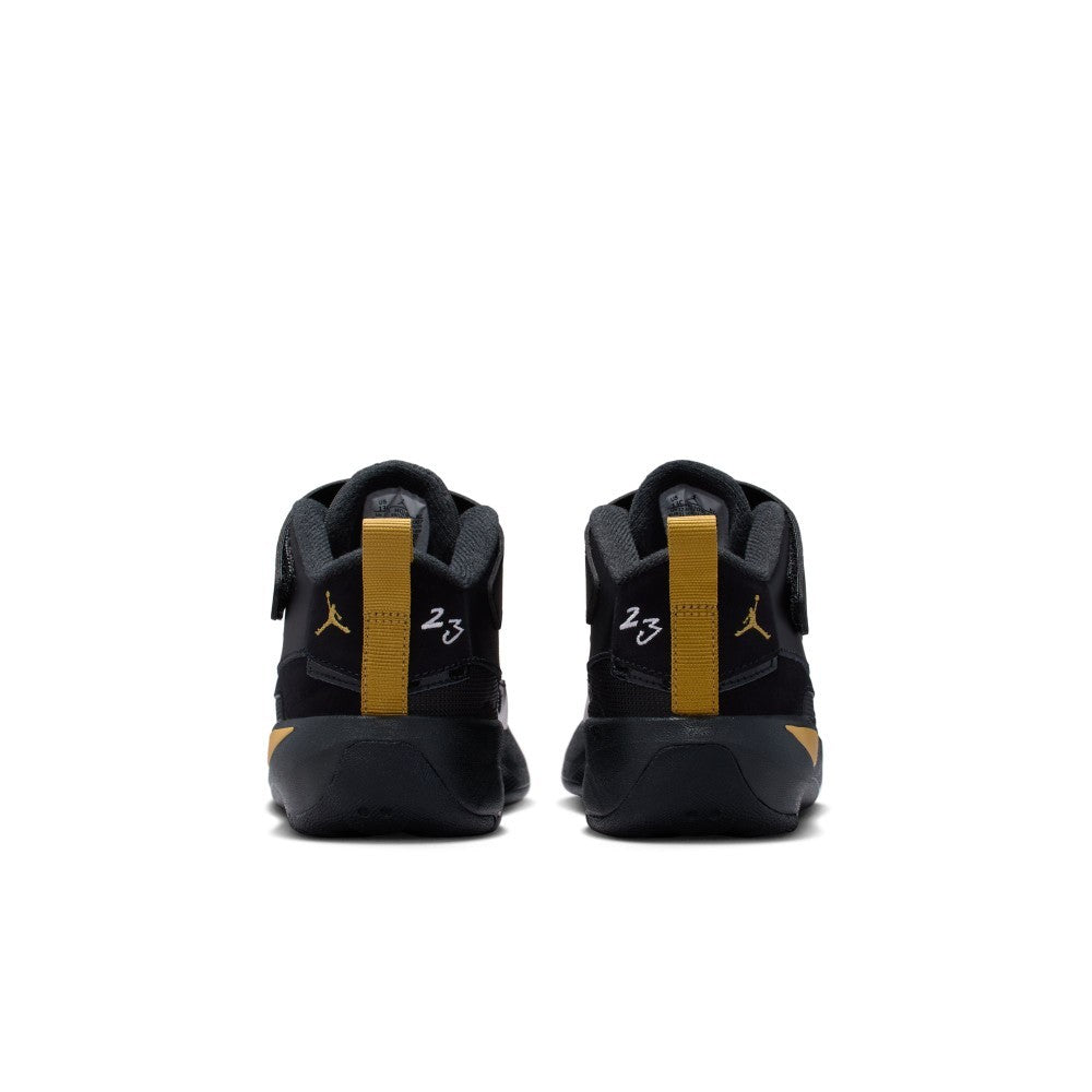 Max Aura 7 Shoes
