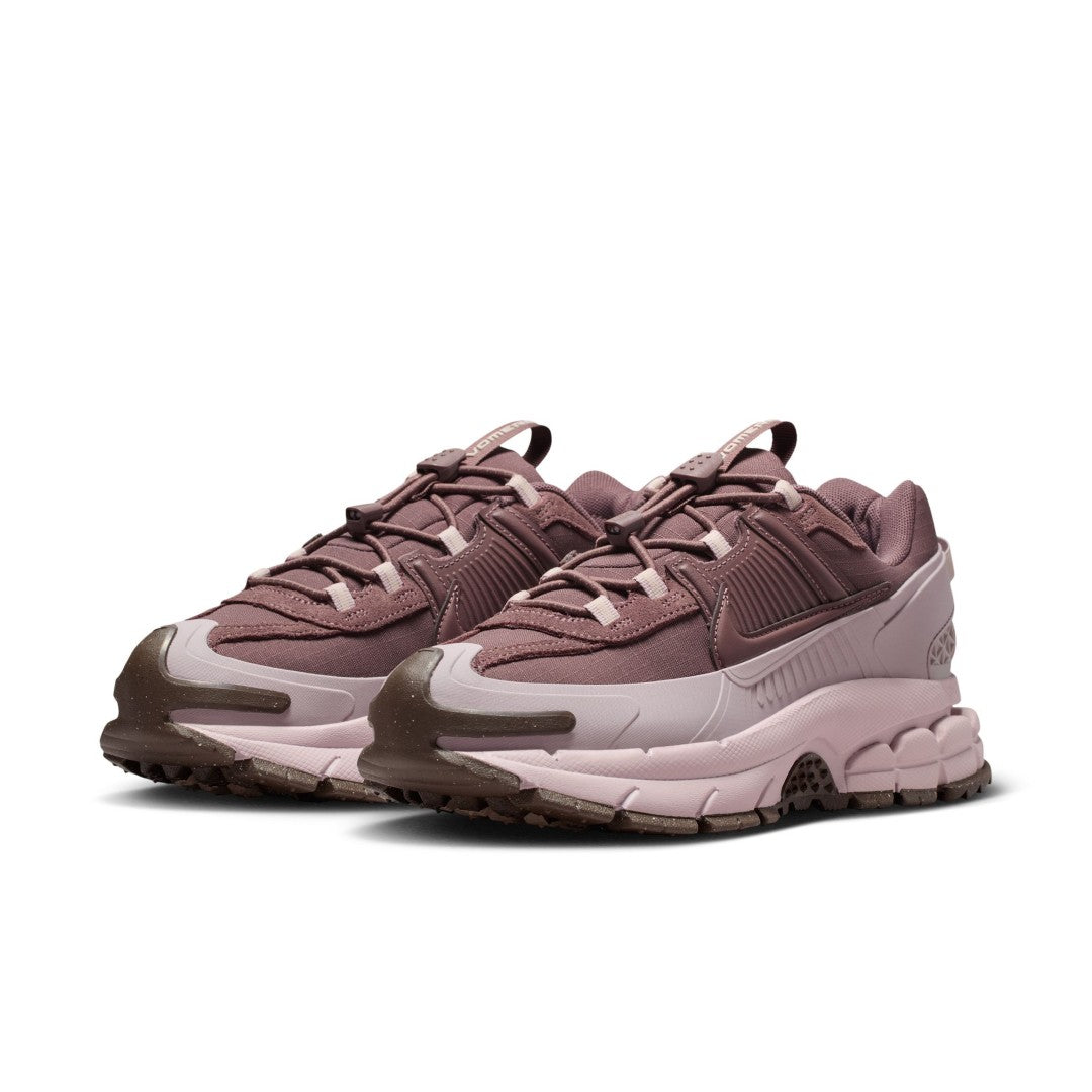 Zoom Vomero Roam Shoes