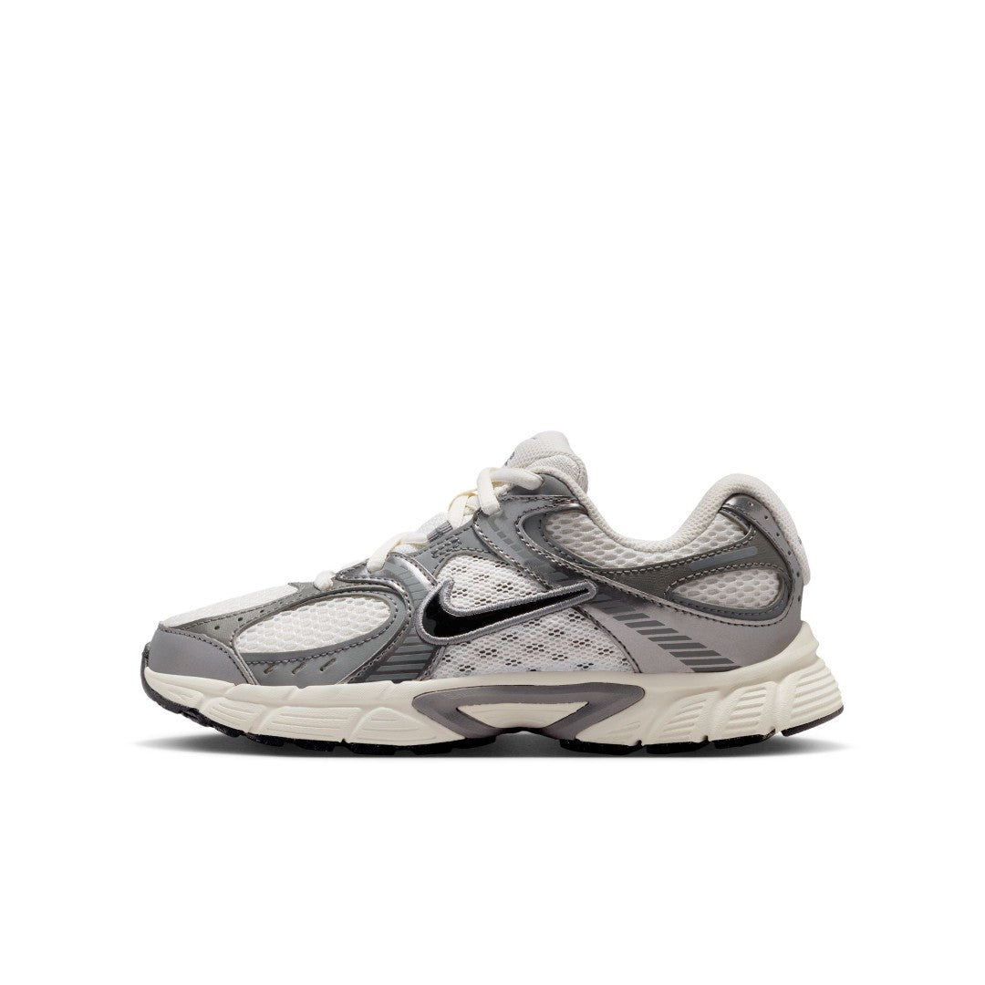 V5 RNR Shoes