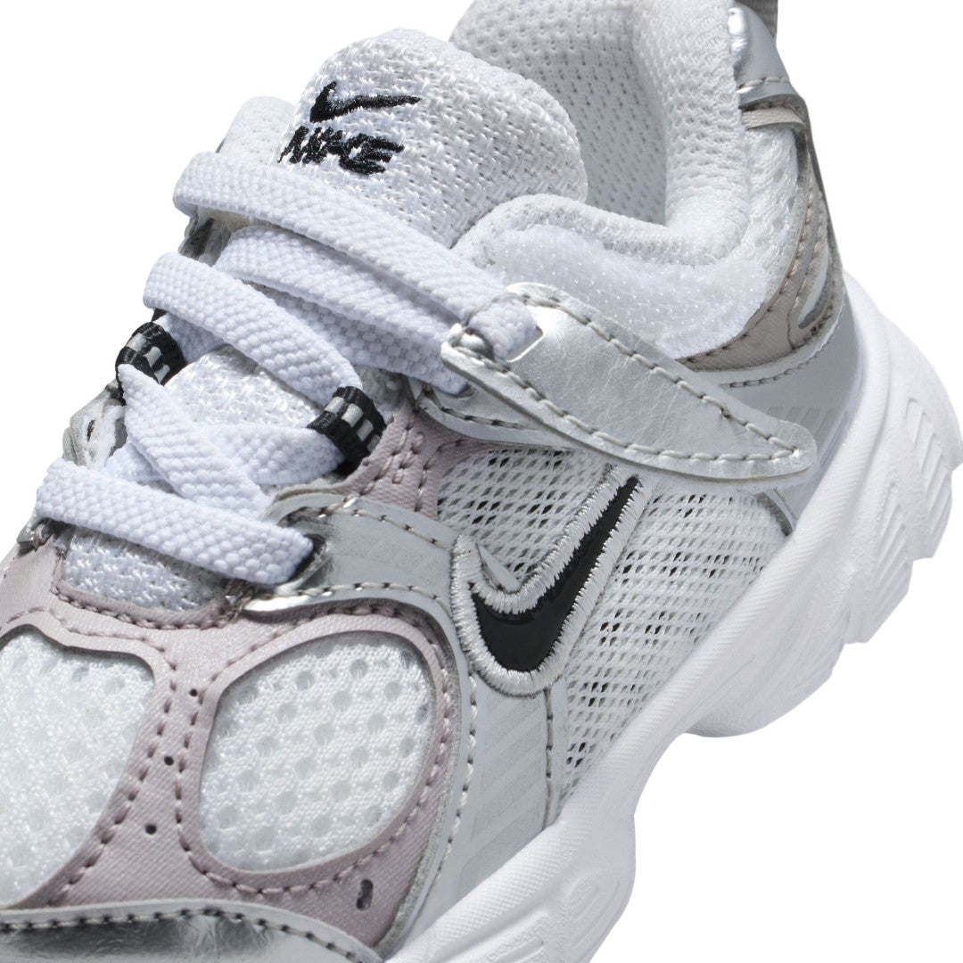 V5 RNR Shoes