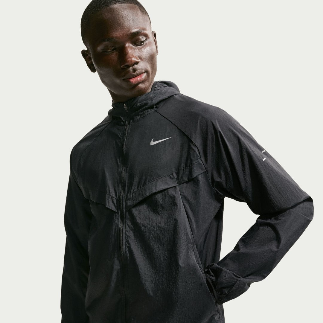 Stride Dri-FIT UV Running Jacket