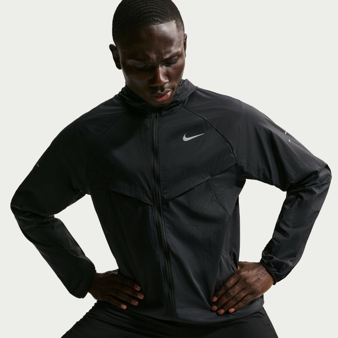 Stride Dri-FIT UV Running Jacket