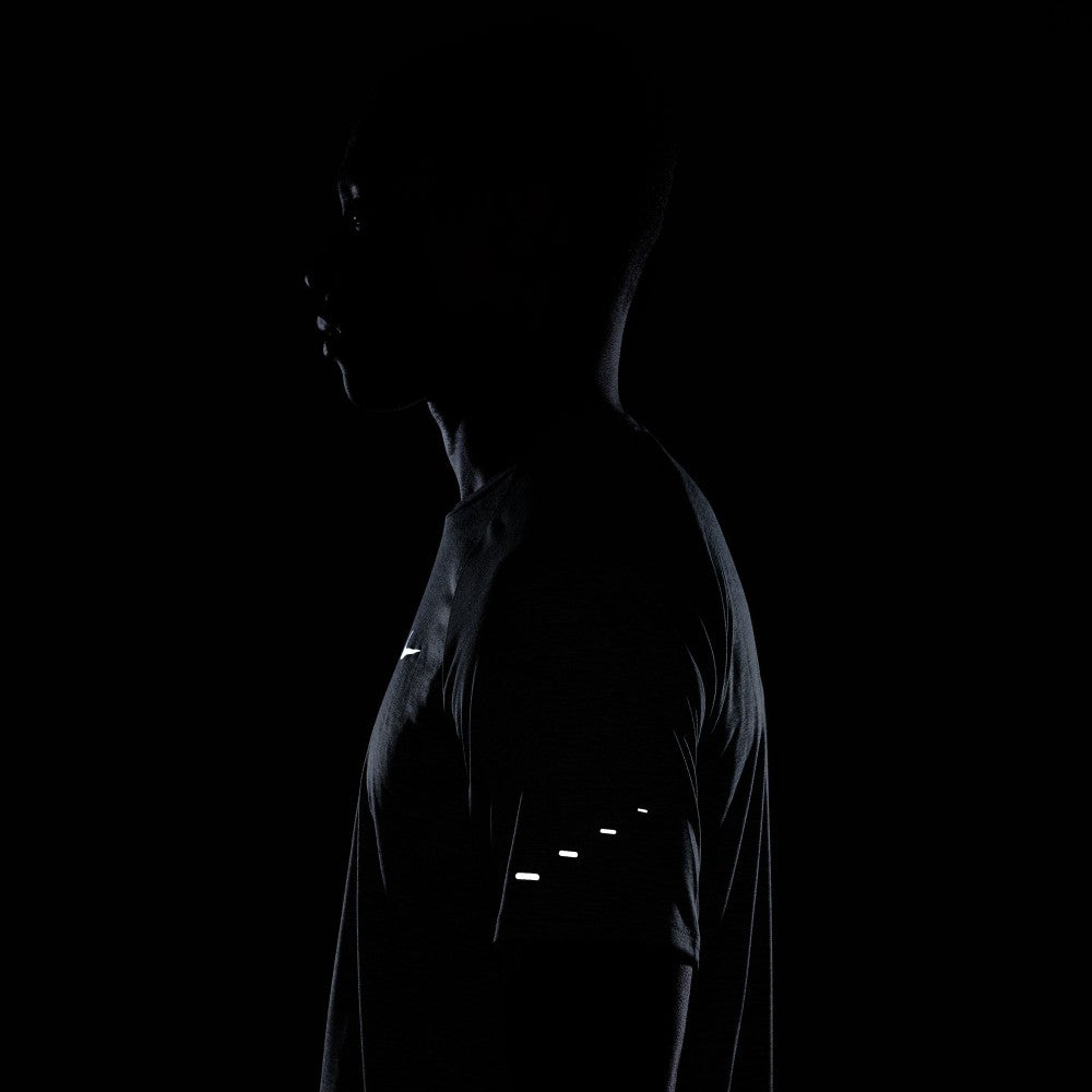 تيشيرت جري سترايد دراي فيت