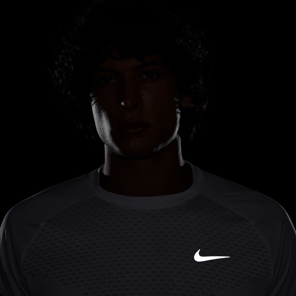 تيشيرت جري سترايد دراي فيت